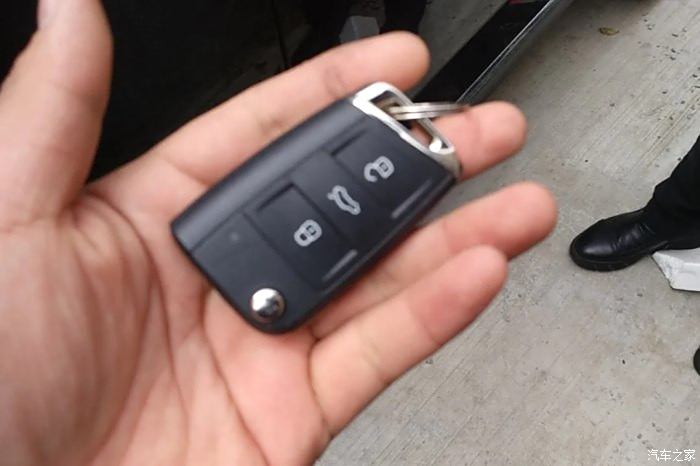 中国版电动K-Car 五菱之光EV官图发布：真正的养家神器_中国版电动K-Car 五菱之光EV官图发布：真正的养家神器_