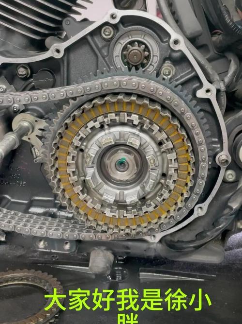 离合器片更换难点解析_xqs70-z9288更换离合器_摩托车离合器片更换步骤
